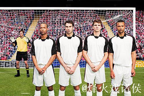 文体两开花的个性派，吹小号，组乐队，踢任意球，当主教练