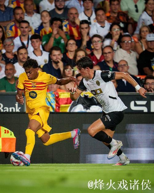 2-1！后卫铁树开花梅开二度，巴萨2-1击败法兰克